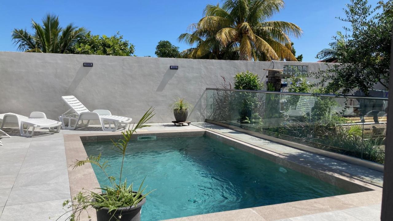 2 Chambres Avec Piscine Dans Maison Creole Saint Pierre Eksteriør bilde